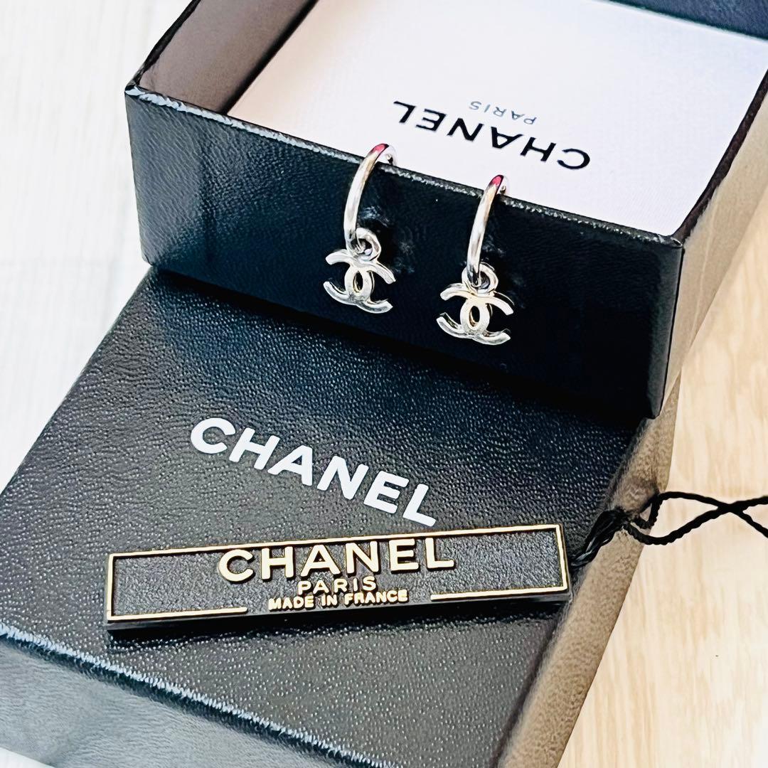 【希少】 ヴィンテージ CHANEL シルバー フープピアス ココマーク 97P