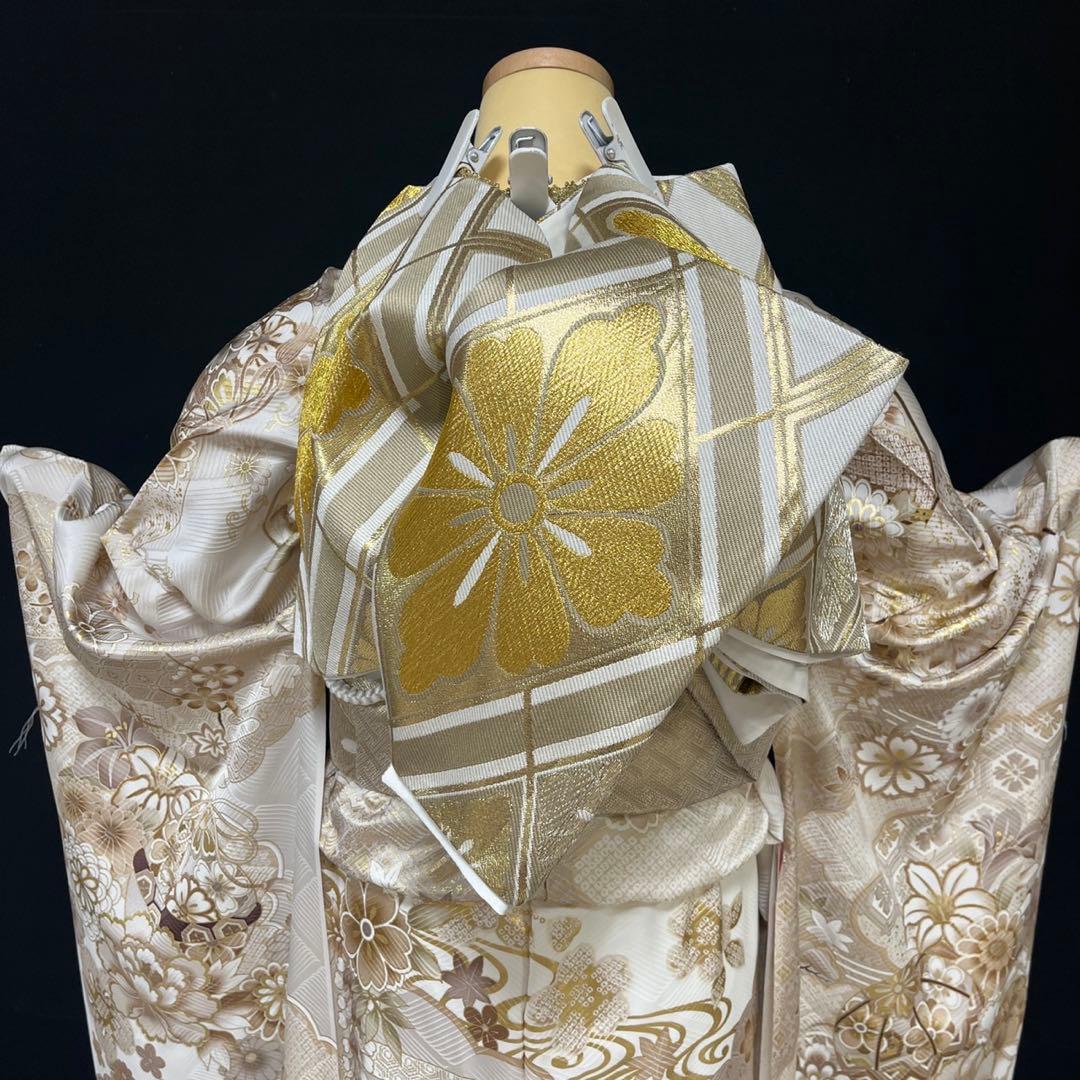 くすみ系ベージュの上品な古典振袖フルセット