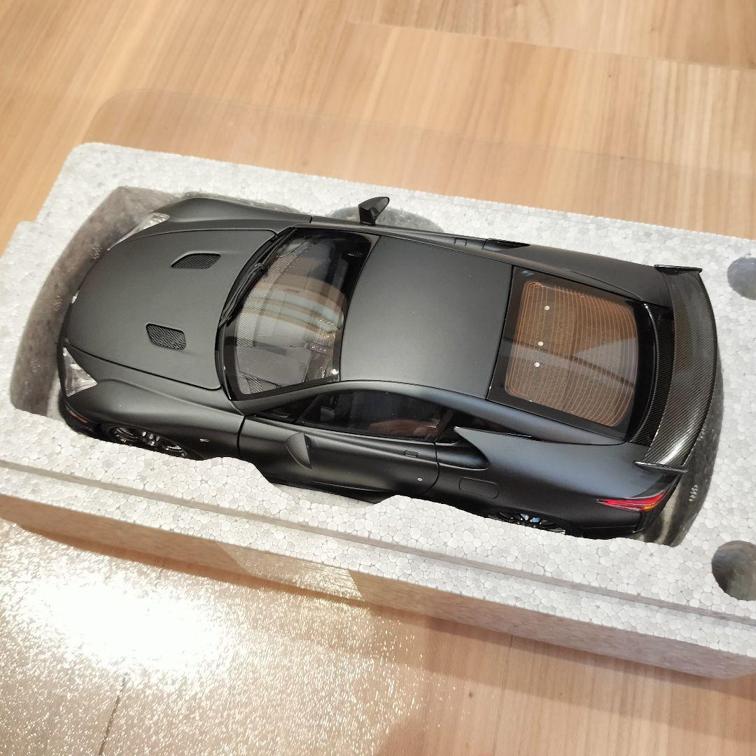 オートアート　1/18　LEXUS　LFA　ニュルブルクリンクパッケージ　最安値