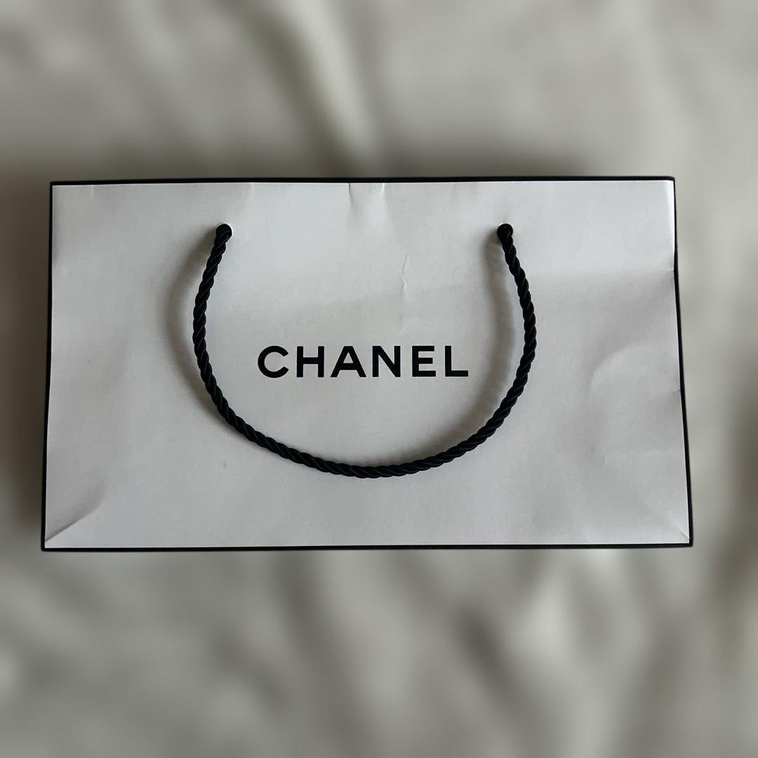 CHANEL ショッパー ホワイト