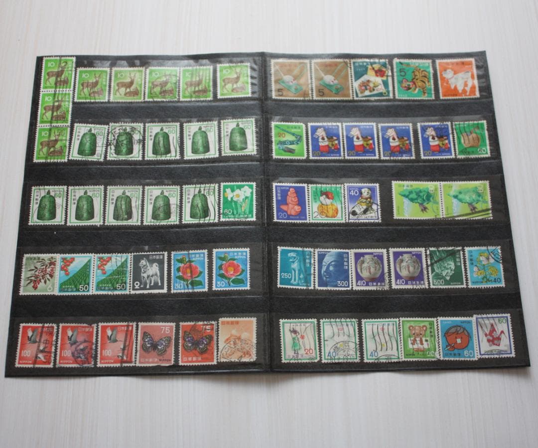 切手・ストックブック・赤・1冊・326枚