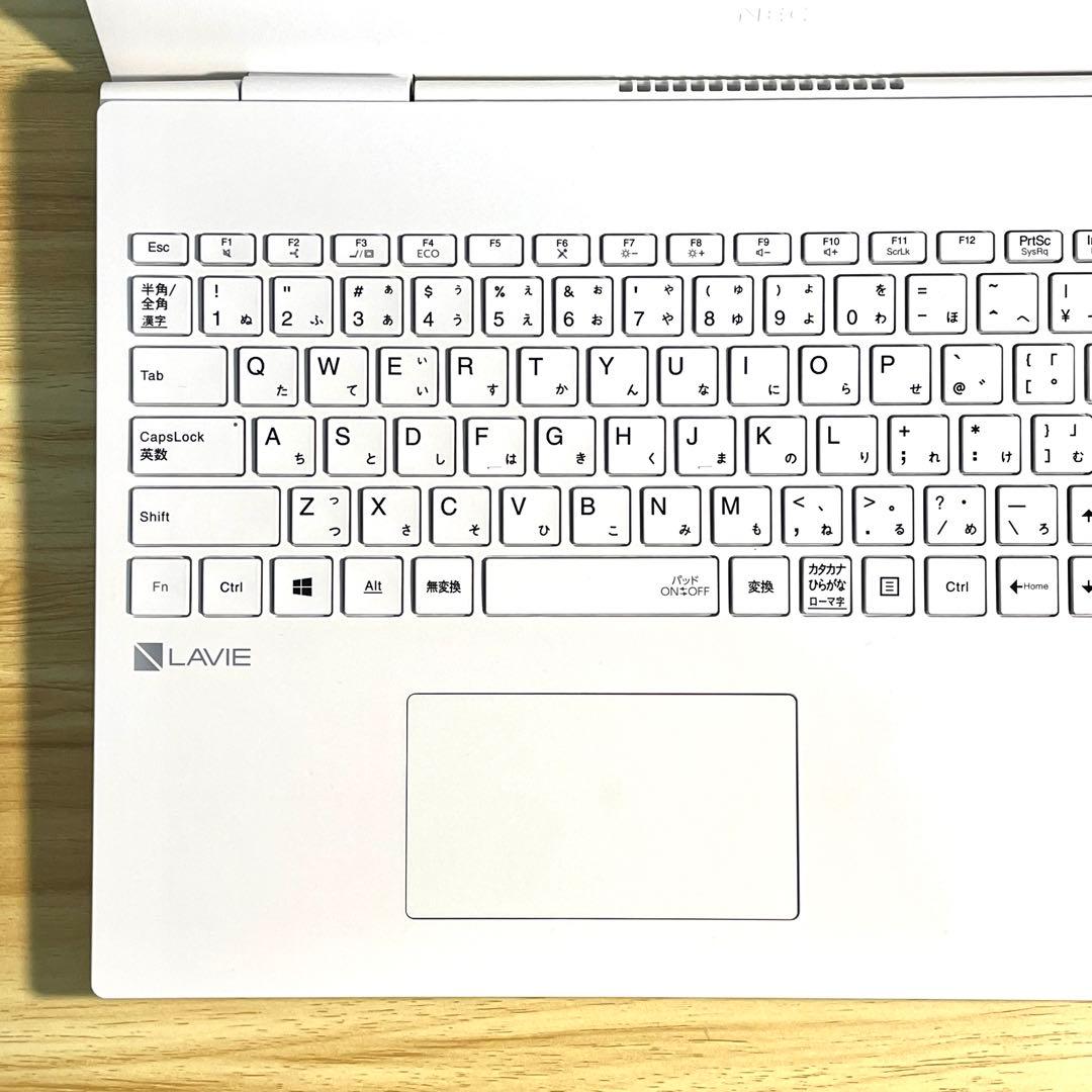 NEC LAVIE N15/第10世代Corei5/16GB/SSD512GB