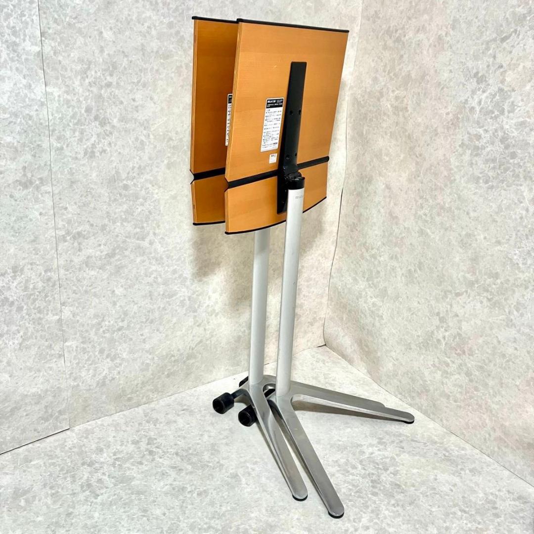 ウィルクハーン　コンフェア　スタッキングデスク　サイドテーブル　プレゼン　会議