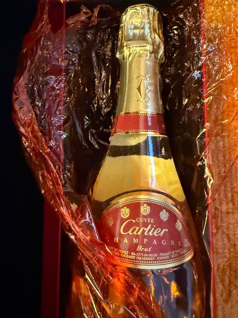 Cuvée Cartier Champagne Brut 赤色ボックス入り