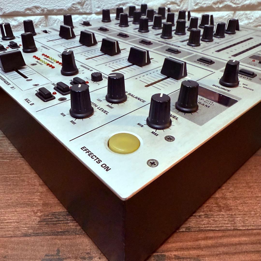 BEHRINGER DJX700 べリンガー 5チャンネルDJミキサー