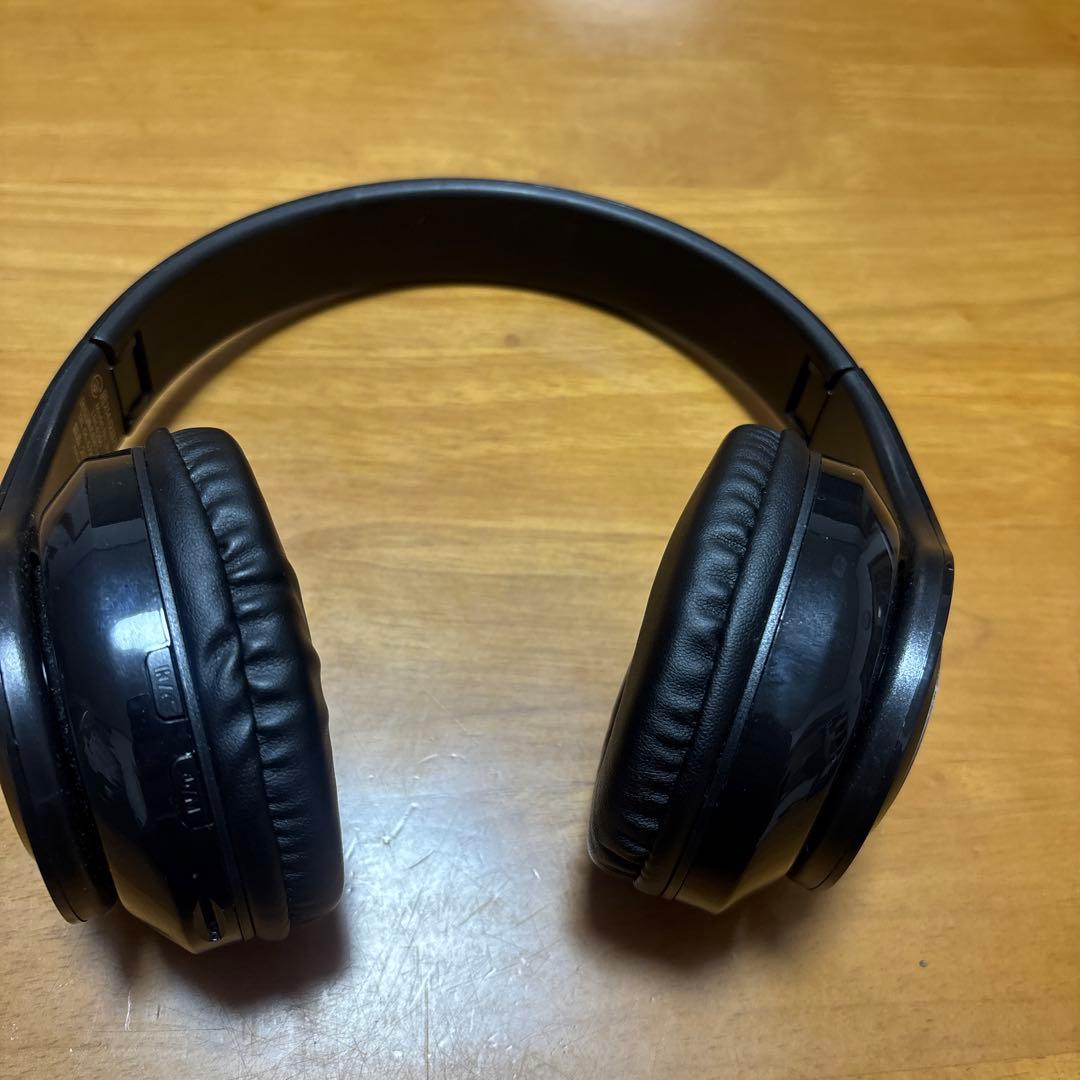 ワイヤレスヘッドホン ブラック