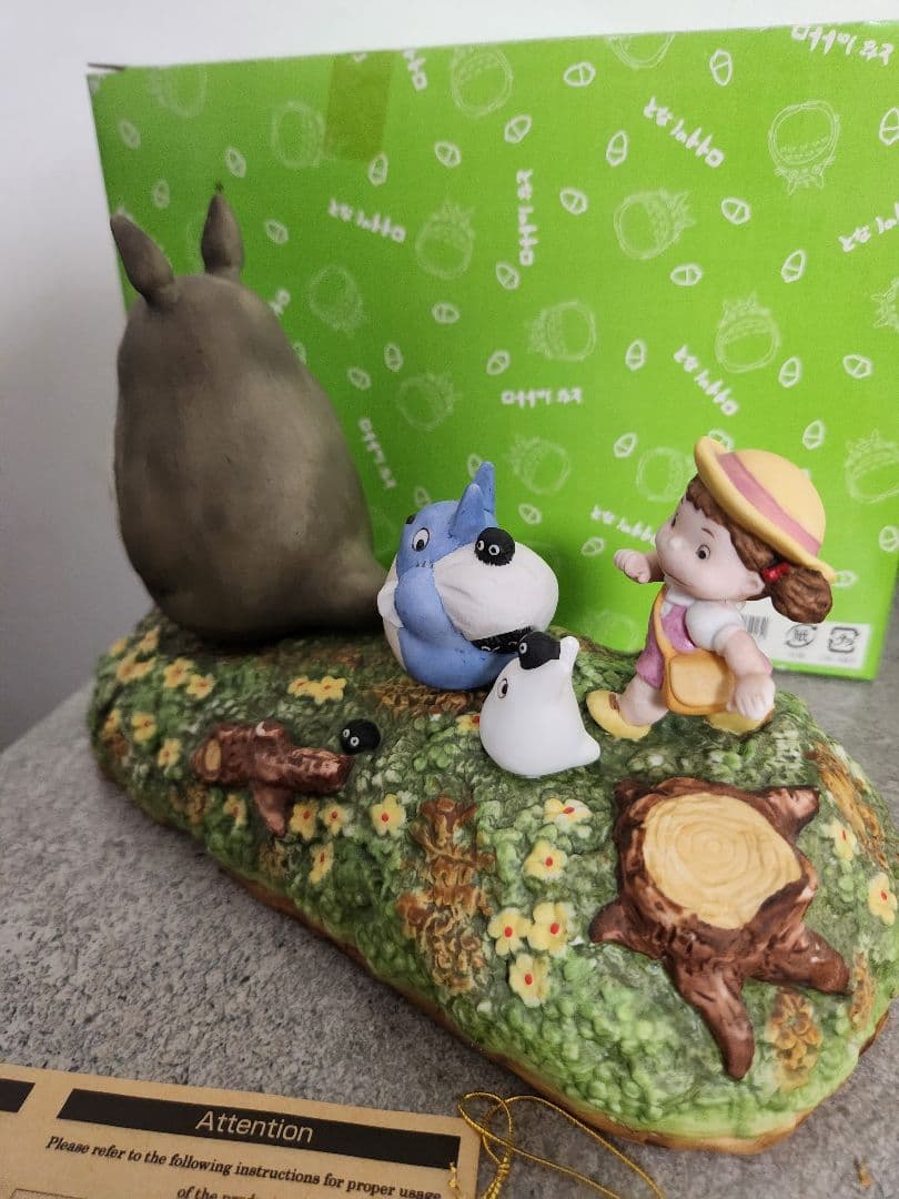 【となりのトトロ】トトロ　さんぽ　オルゴール ジブリ 陶器