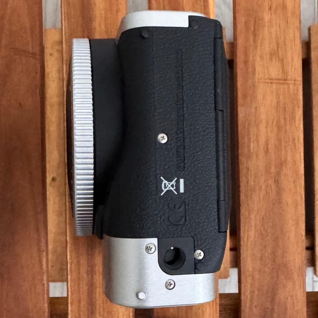 【大幅値下げ！】富士フイルム instax mini90 チェキ ネオクラシック