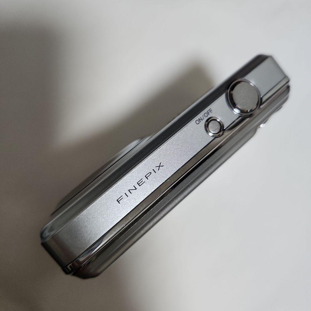 Fujifilm FinePix コンパクトデジタルカメラ 12.2メガピクセル