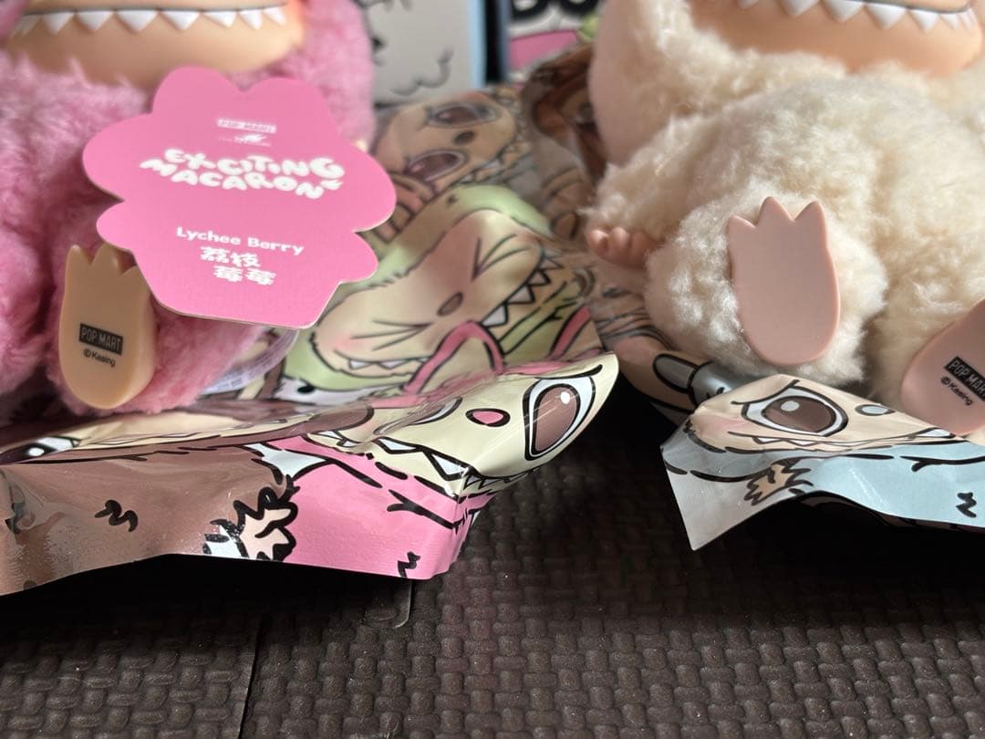 Exciting Macaron ぬいぐるみ ２個