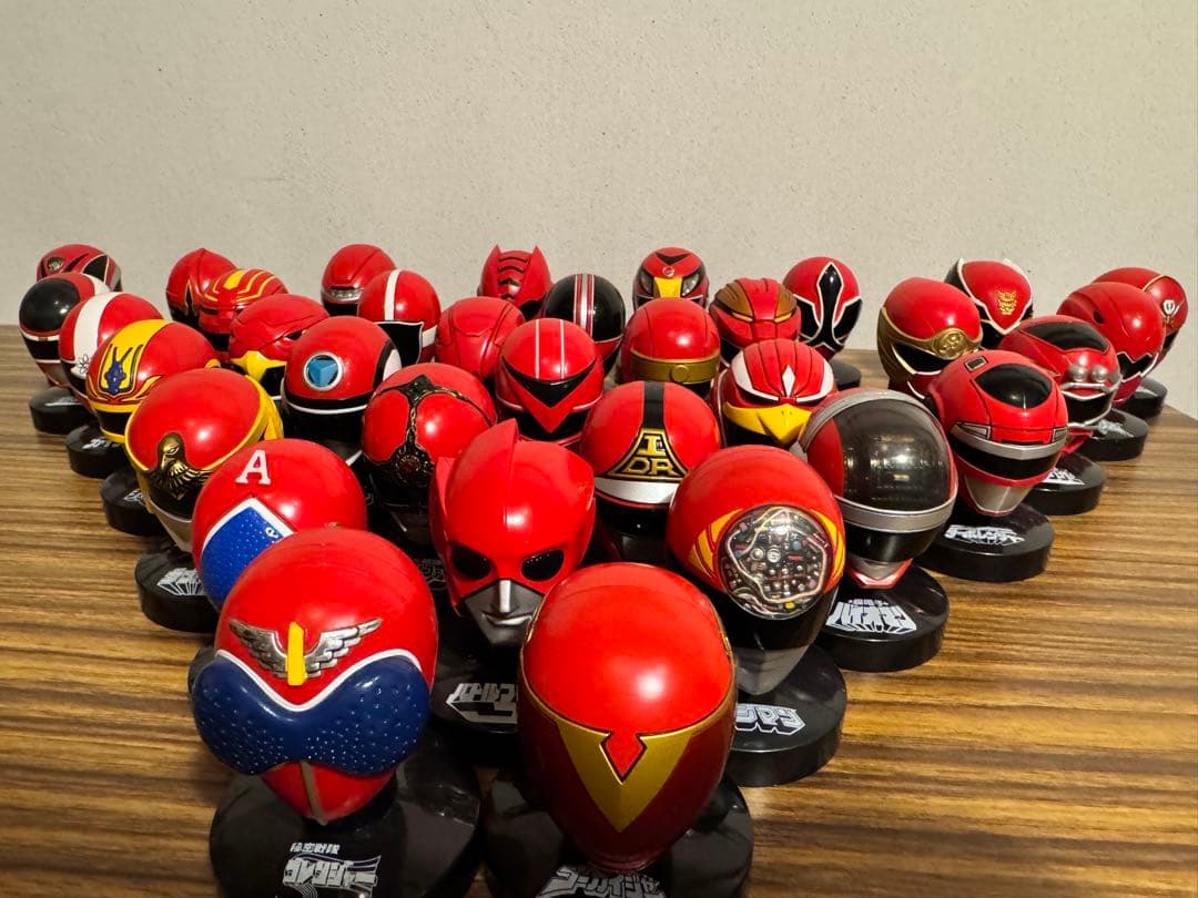 スーパー戦隊マスクコレクション〜赤の伝説〜35点セット