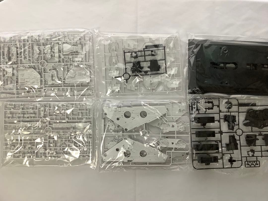 PERFECT GRADE 1/72 ミレニアム・ファルコン