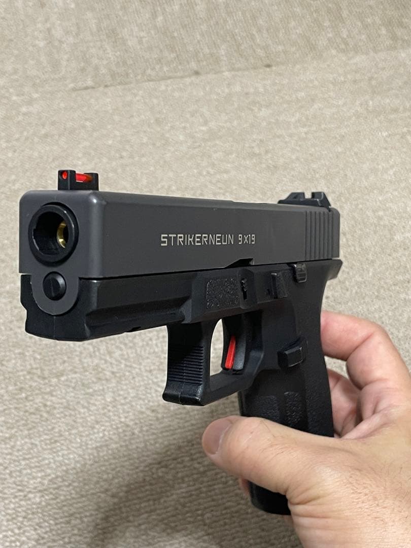 ストライカー9 Carbon8 striker neun