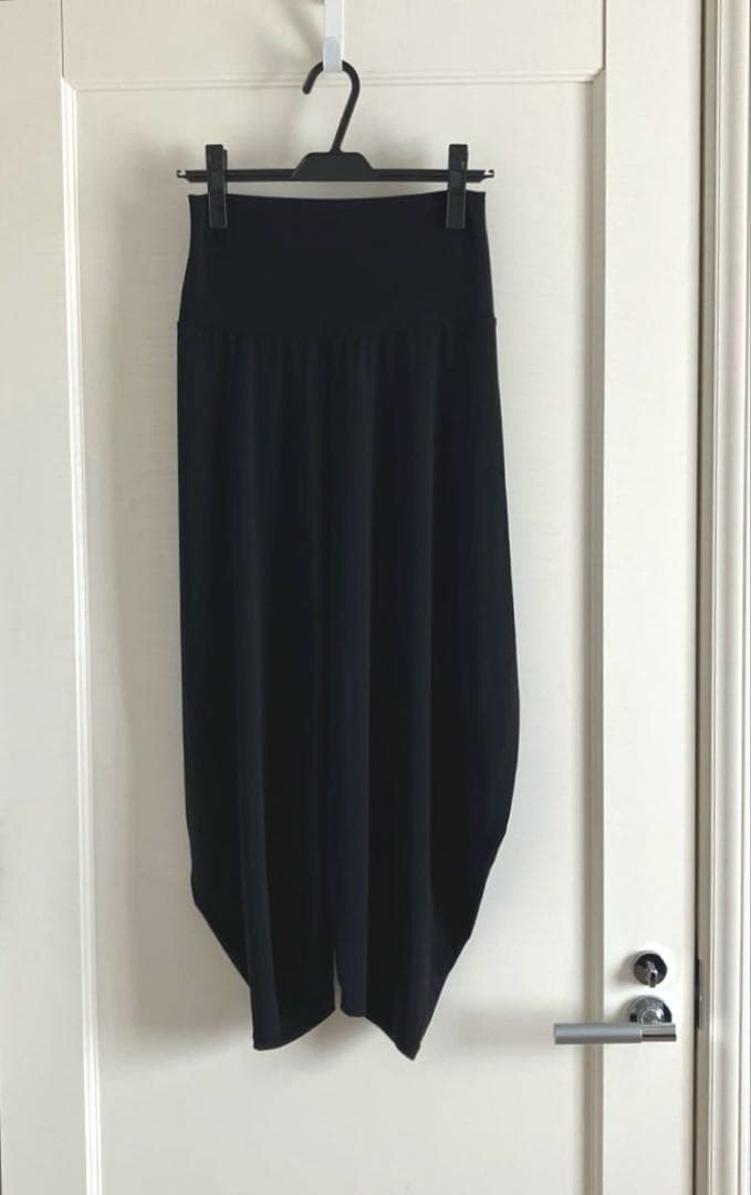 未使用★イッセイミヤケ ISSEY MIYAKE サルエルパンツ