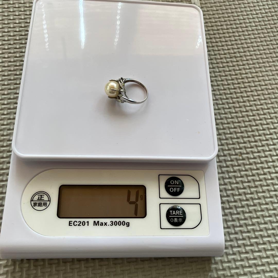 プラチナパールリング クラシックデザインダイヤリング