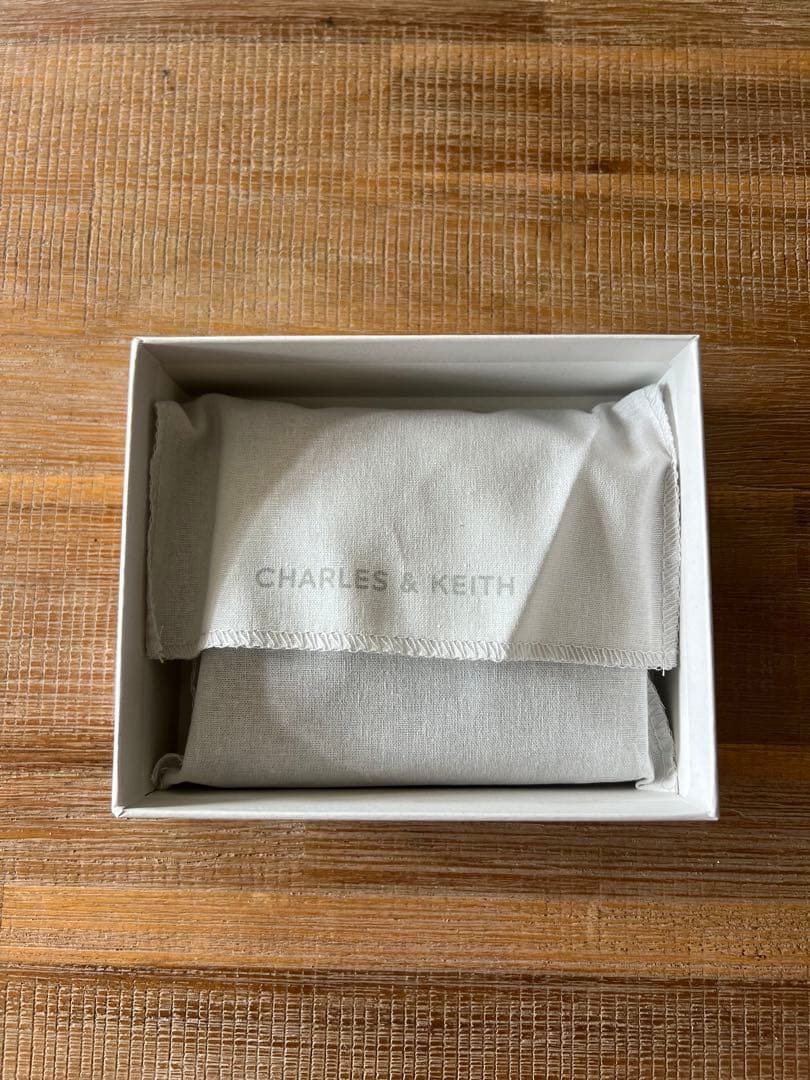 〈新品〉Midori ミドリ ジオメトリックトップジップウォレット ブラウン