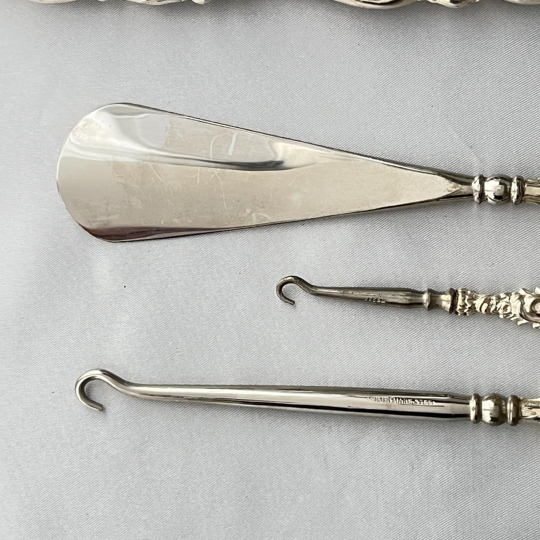 【英国】【純銀ハンドル】 靴べら / ボタンフック 1910年 専用ケース