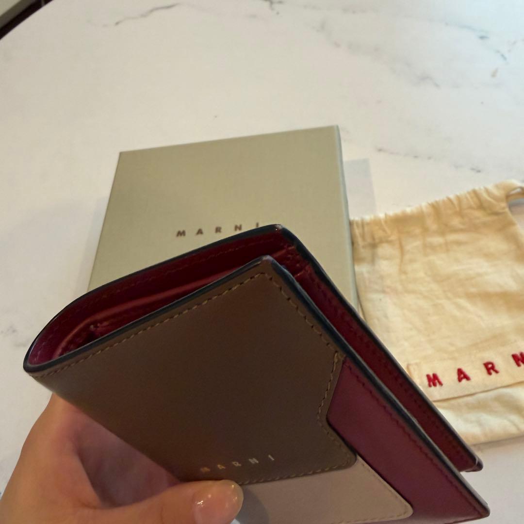 【MARNI】二つ折り財布 ミニ財布