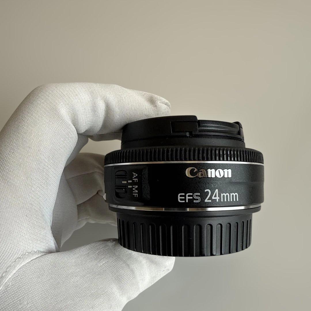 Canon EF-S 24mm f/2.8 STM パンケーキレンズ