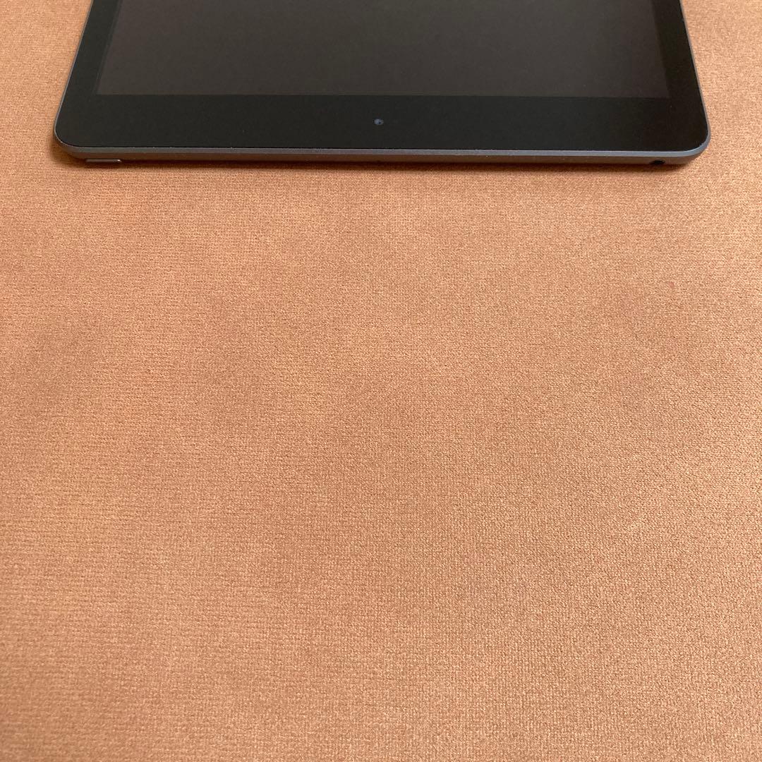 1165 電池ほぼ新品☆比較的美品☆iPad7第7世代32GB WIFIモデル☆