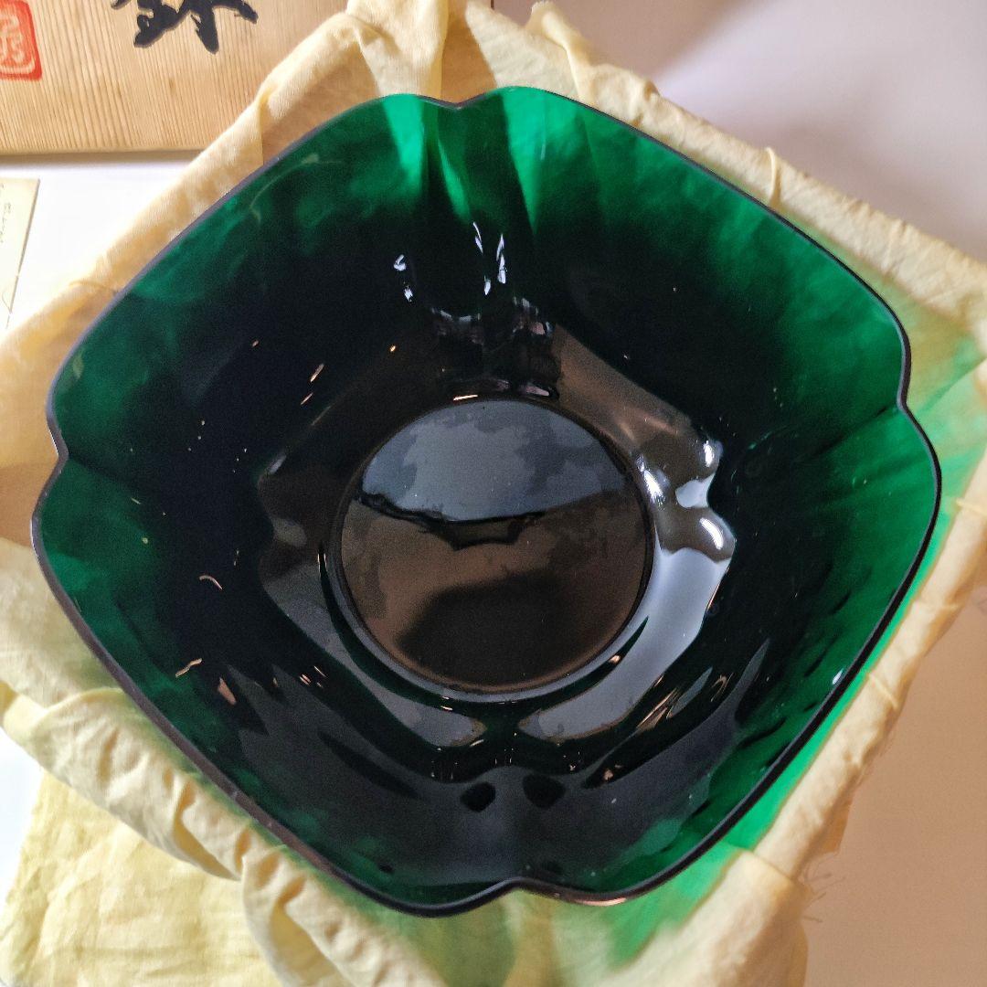 江戸ビードロ　長崎ガラスシリーズ　隅入菓子鉢　（ 江戸ガラス プレスガラス）