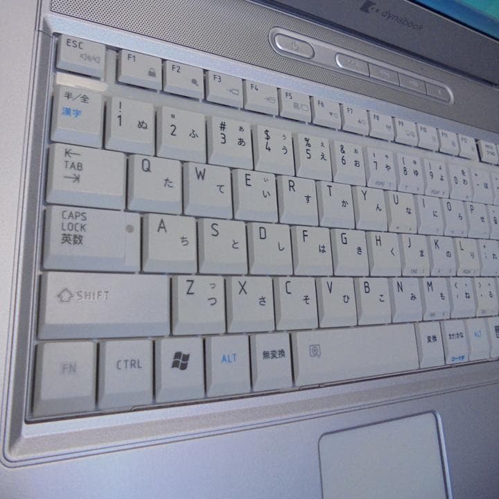 東芝　dynabook　15ノートPC　Windows98／XP　デュアルブート