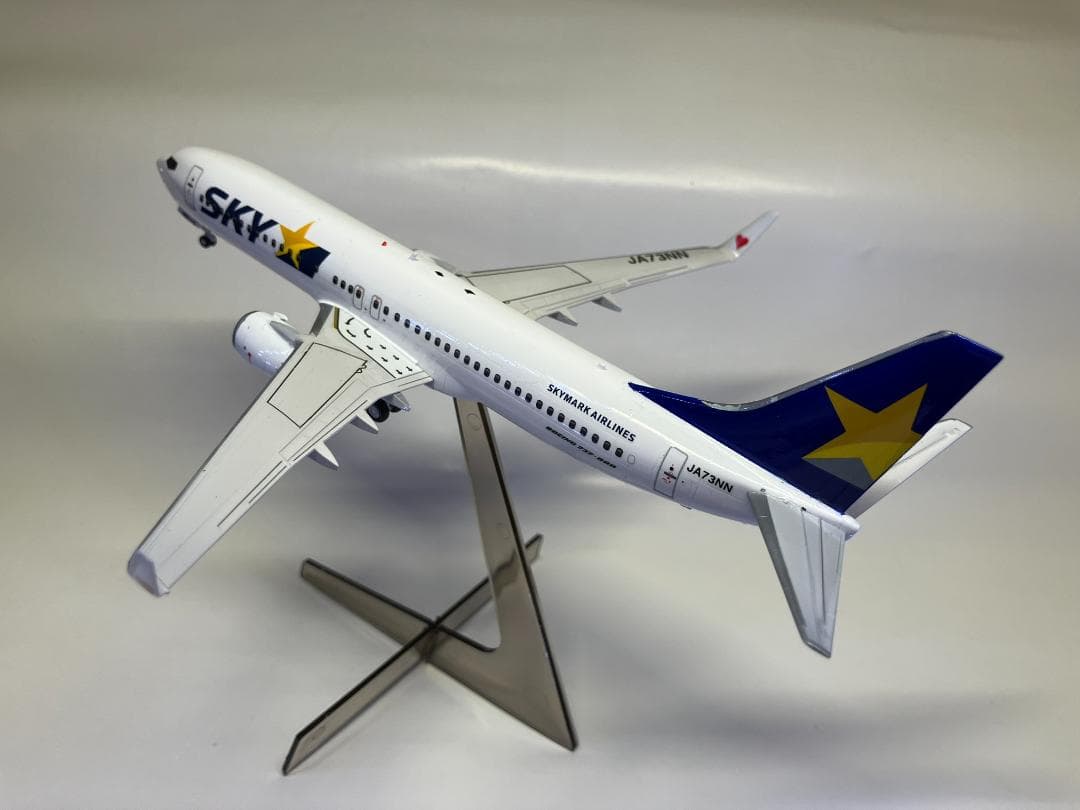 スカイマークボーイング737-800　1/200スケールプラモデル完成品