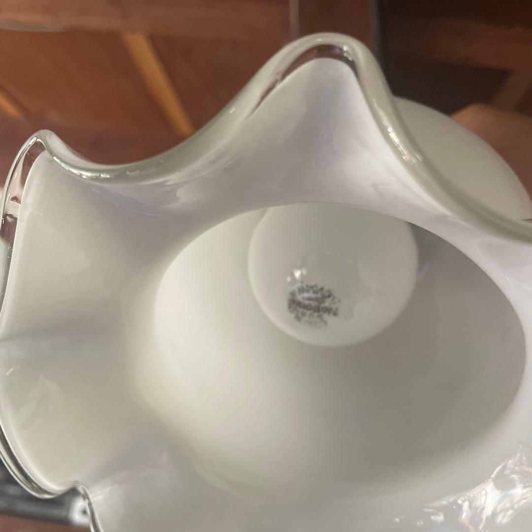 美品　ガラス　ヴィンテージ　ペンダントライト　乳白　フリル　天井照明