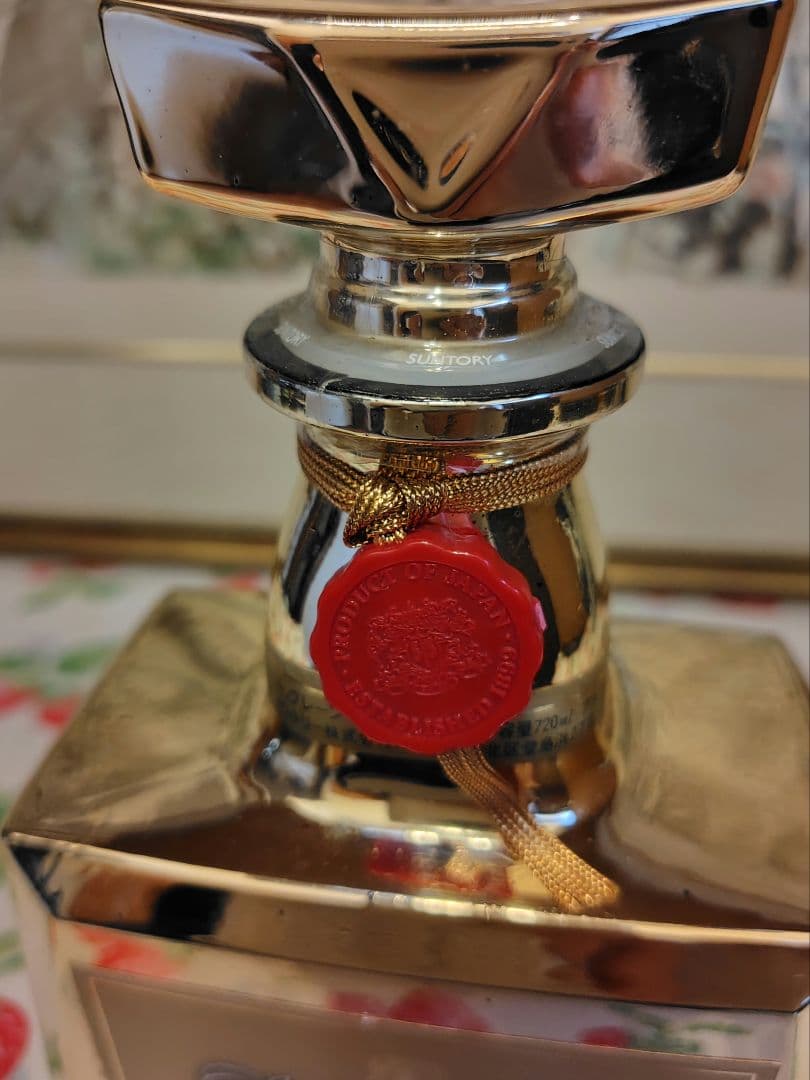 美品　サントリー　ローヤル　古酒　ゴールドラベル　干支　羊　モデル　記念ボトル