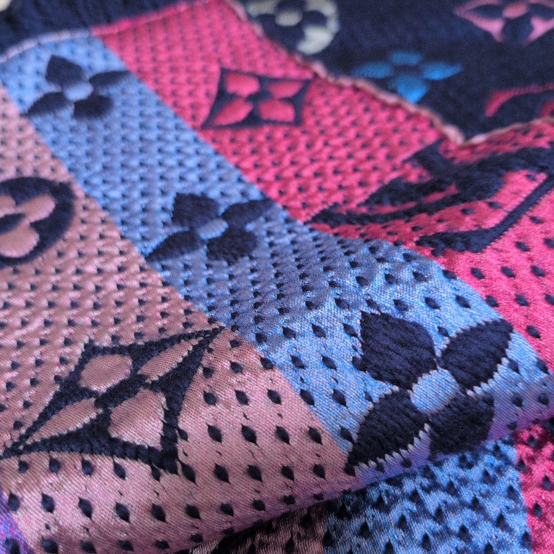 【美品】LOUIS VUITTON　マフラー