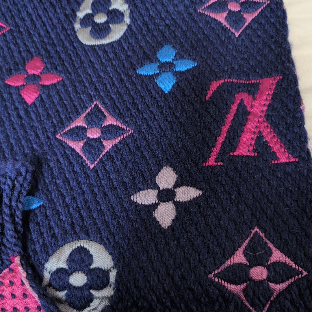 【美品】LOUIS VUITTON　マフラー