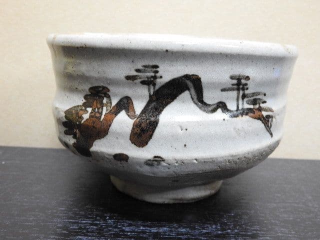 美濃唐津茶碗　加藤芳右衛門　尋牛斎箱書　共箱　MA１３８