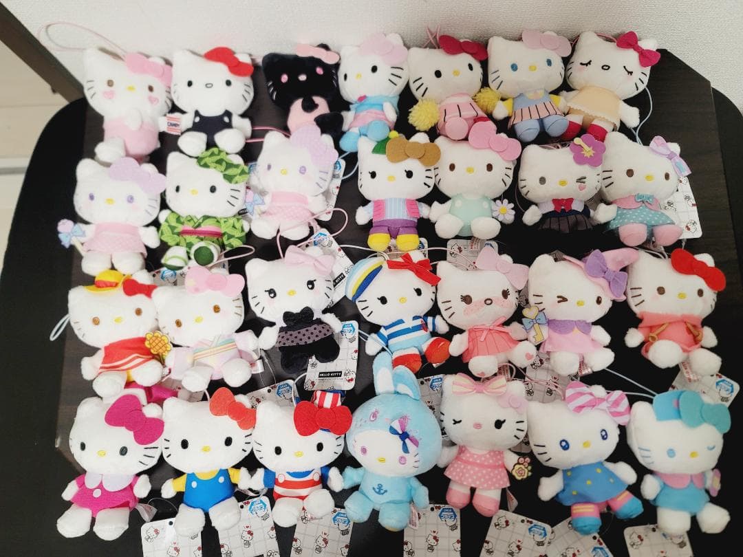 ハローキティ 50＋1 マスコット 28個セット