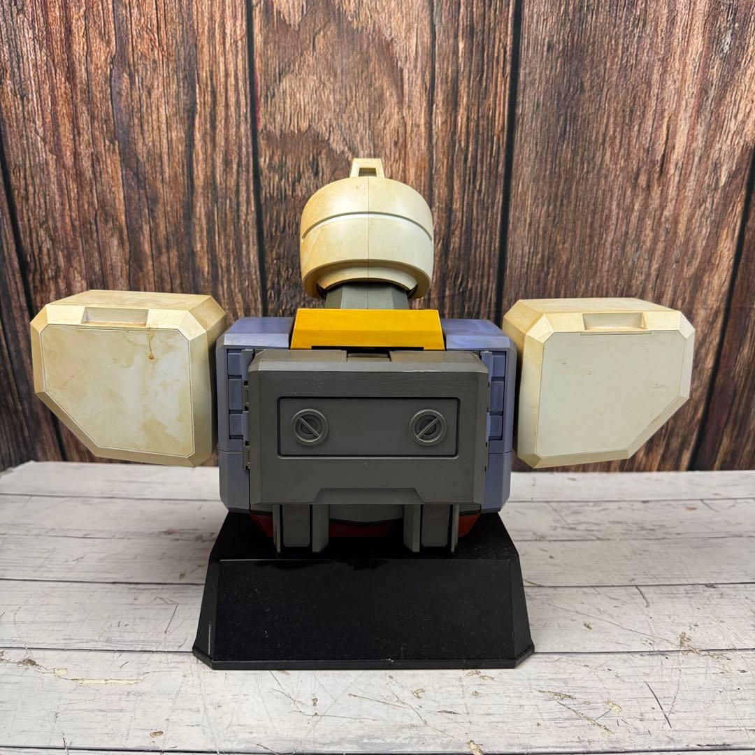 ガンダム 胸像型 ディスプレイケース MOBILE SUIT GUNDAM