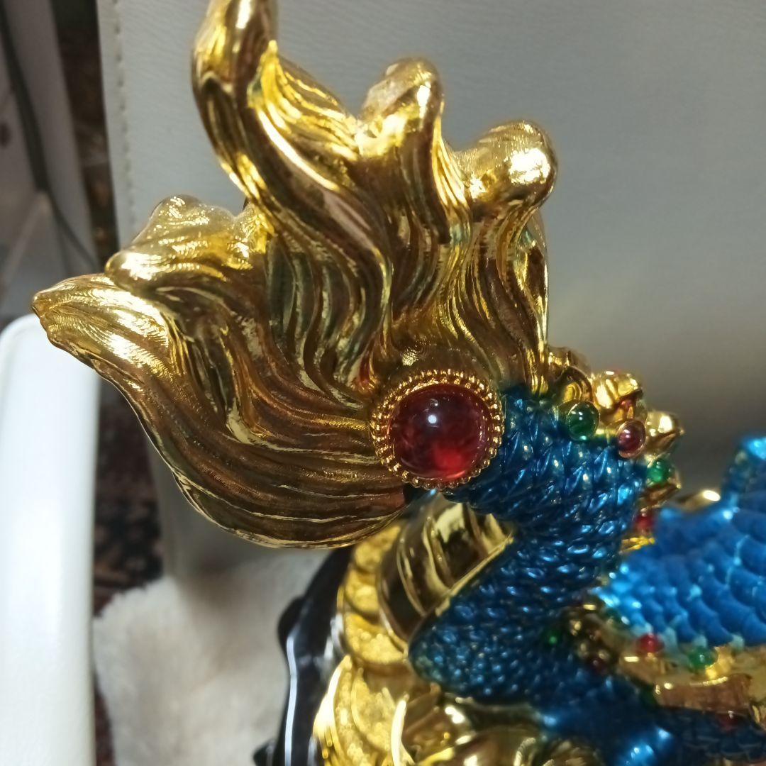 中国工芸品　青色と金色の青龍　ダンシングドラゴン　風水アイテム　富と繁栄の象徴