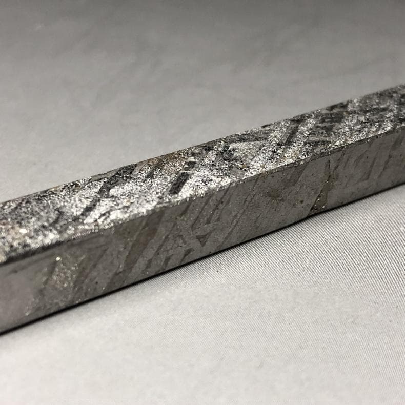 Y*O様 隕石 鉄隕石　アルタイ隕石　ナチュラル　原石　メテオライト 　重さ約8