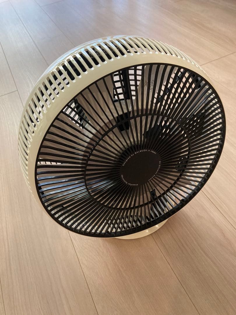 【清掃済】バルミューダ サーキュレーター EGF-3000