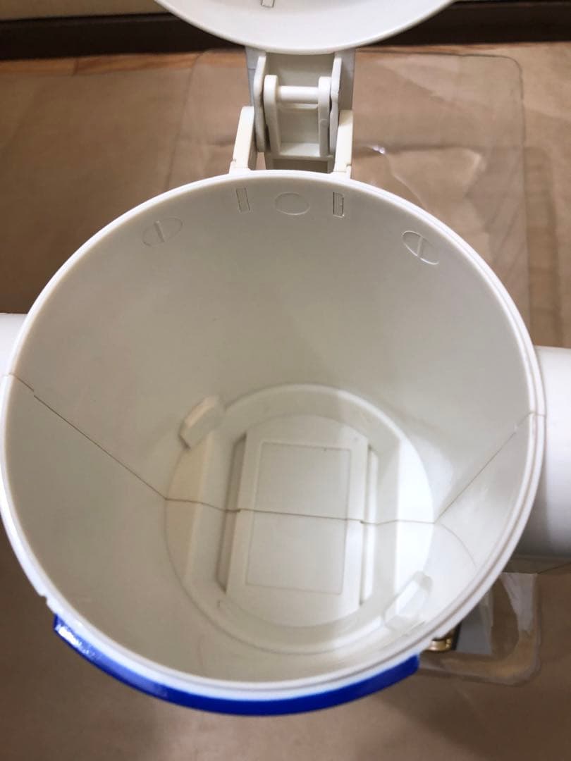 スターウォーズ　R2D2 デスクトップ　ゴミ箱