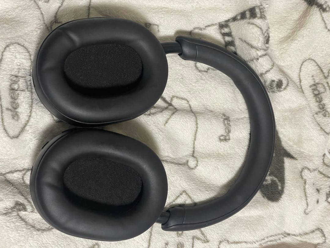 SONY WH1000XM5 ワイヤレスヘッドホン ケース付き