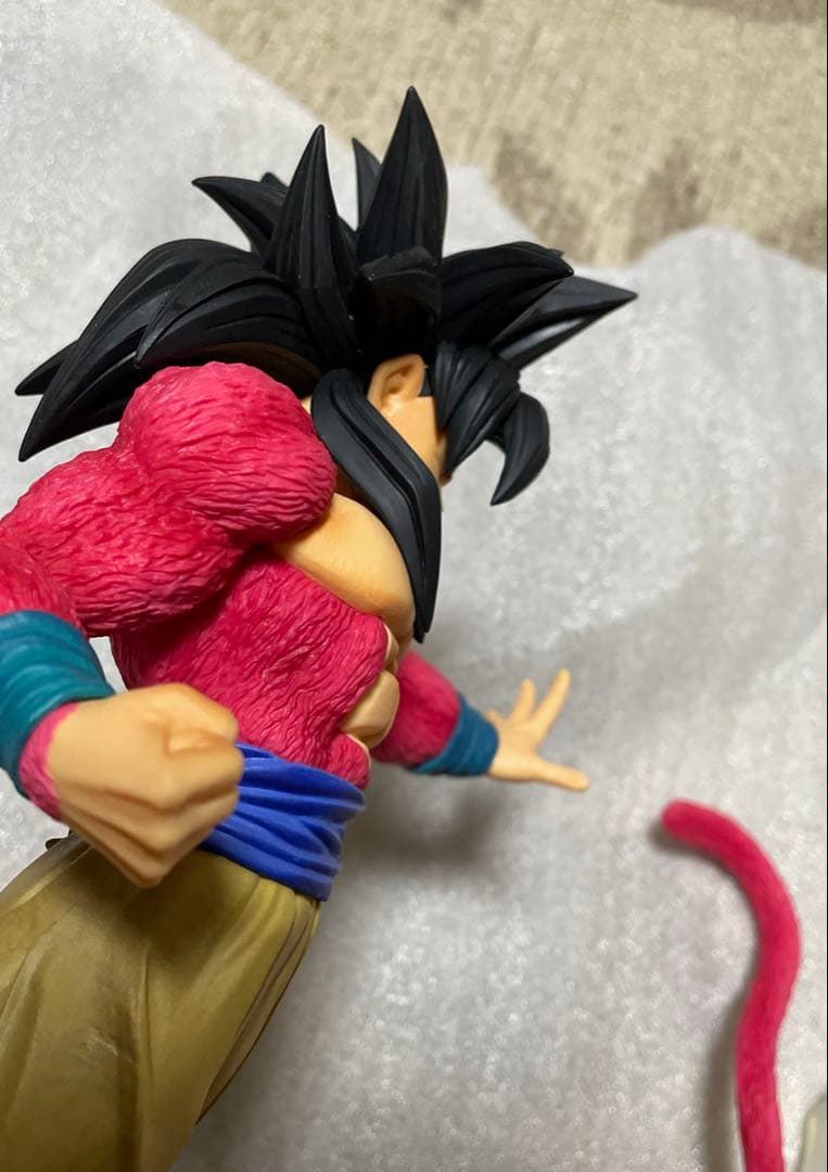箱無し　一番くじ ドラゴンボール B賞 超サイヤ人4 孫悟空 フィギュア