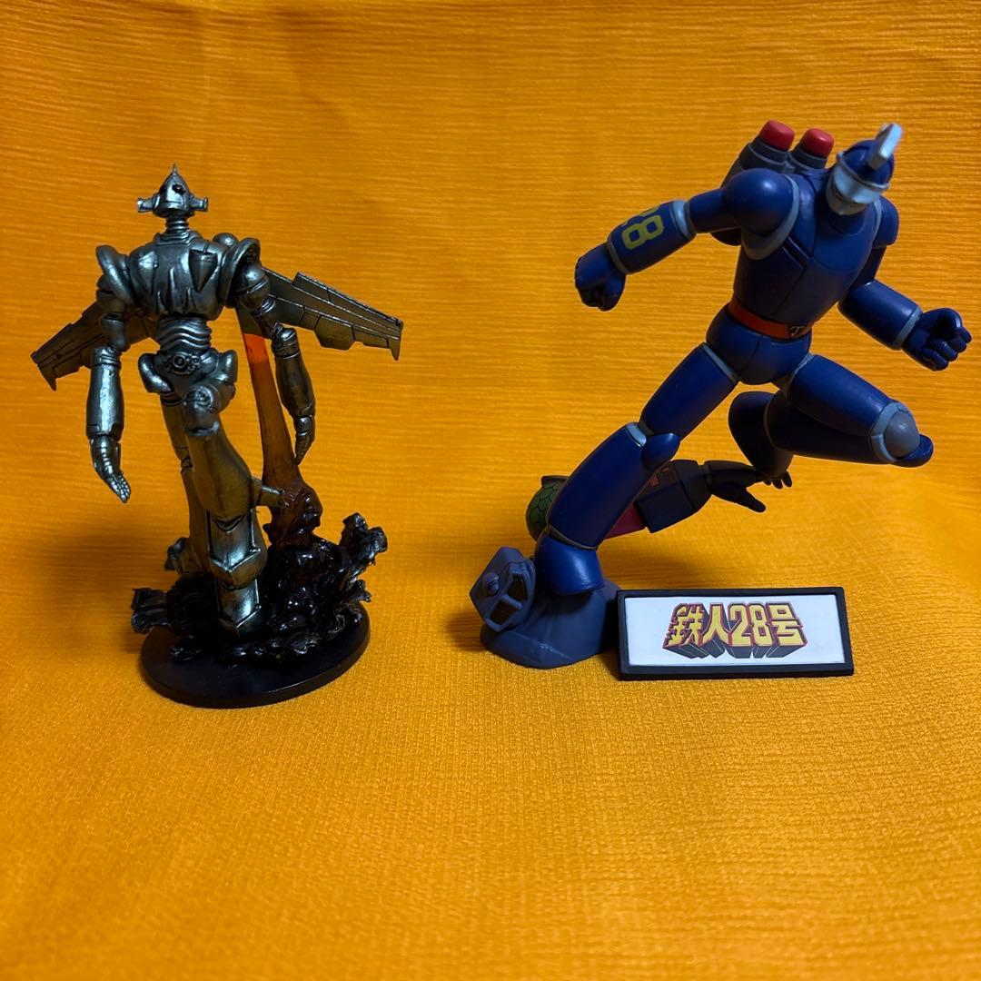 鉄人28号等フィギュア8体セット