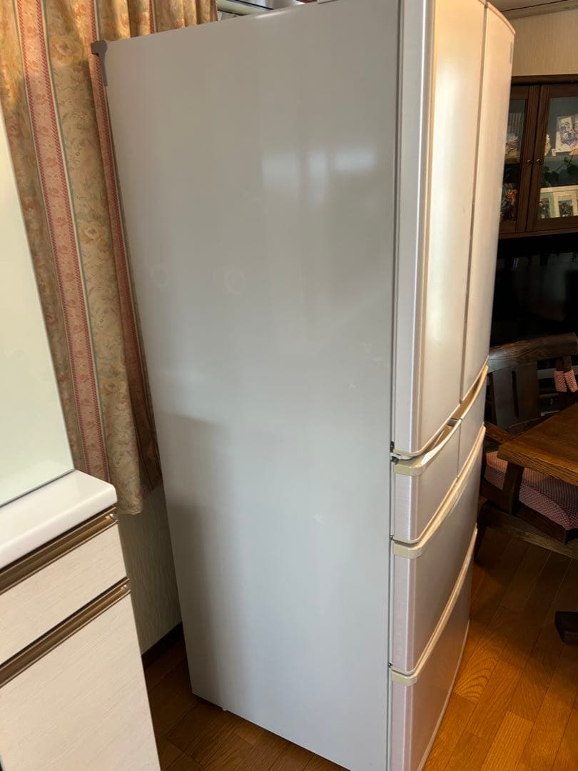 シャープ　プラズマクラスター冷凍冷蔵庫　440L SJ-ＷＦ44Y-C 送料無料