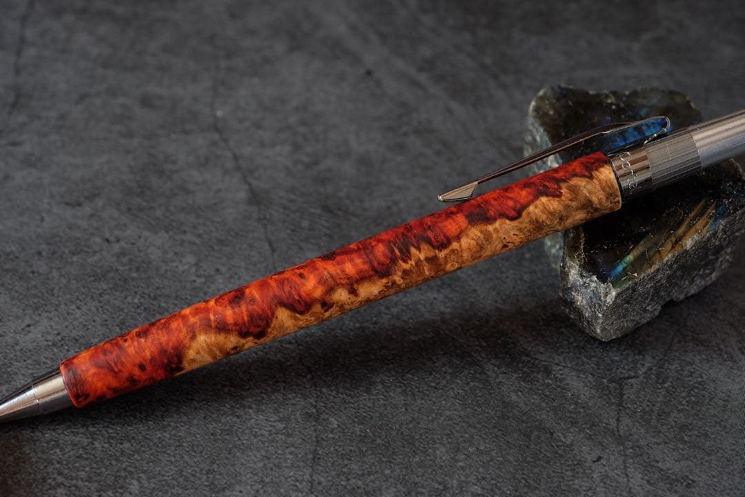 PG5木軸カスタム0170　高村杢工房製図用シャープペンシル　花梨瘤トリコロール