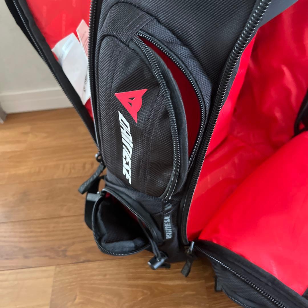 美品 ダイネーゼ オジオ D-GAMBIT 2 BACKPACK リュック