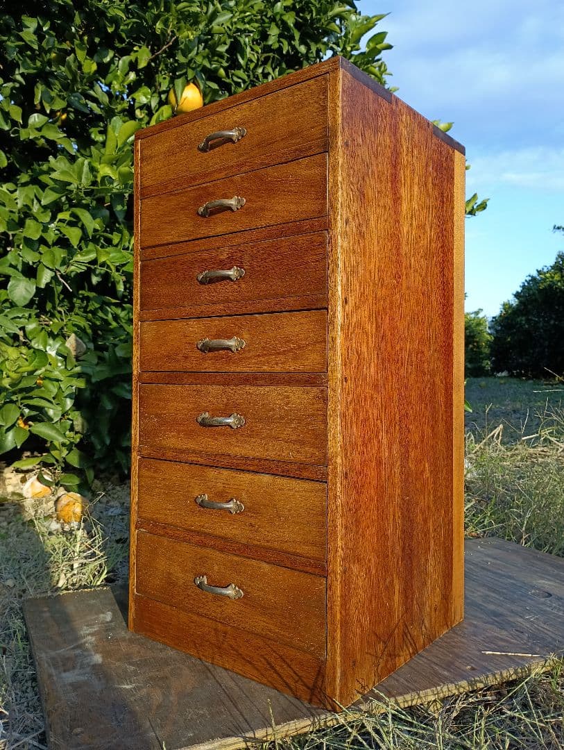 アンティーク　大正　チェスト　鍛鉄　ハンドル　７段　収納　サイドテーブル　骨董