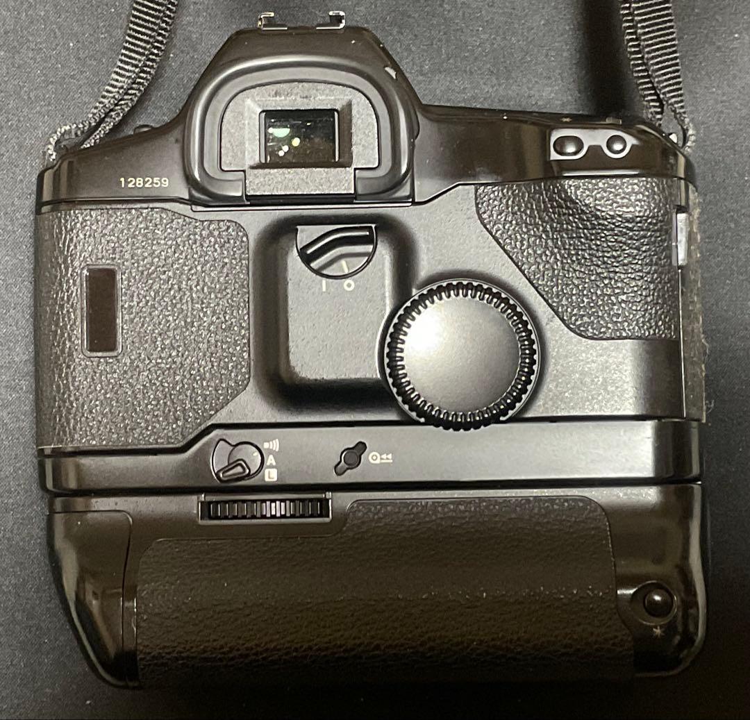 美品　Canon EOS-1N 一眼レフカメラ