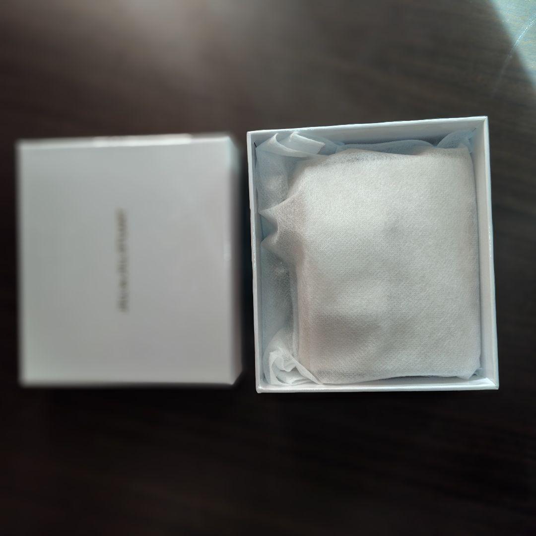 ジルスチュアート　ビジュキルティング二つ折り財布　新品　ピンク　キルト　リボン