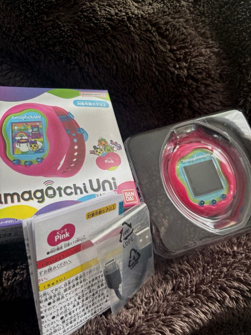 美品 Tamagotchi Uni たまごっち ユニ ピンク