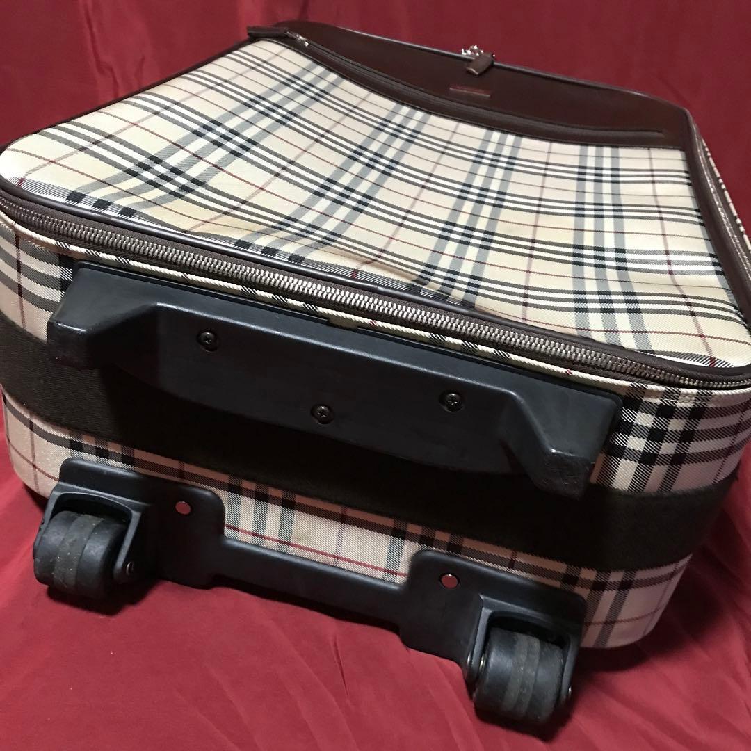 BURBERRY ノバチェックキャリーバック　　　⭐️ SALE⭐️