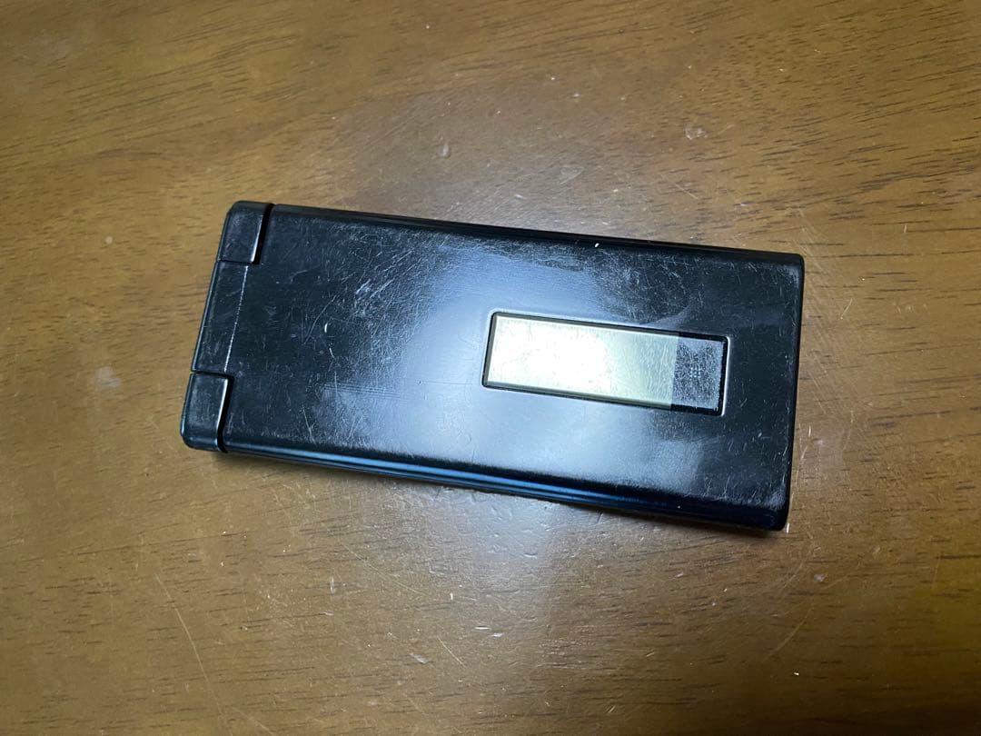 【auガラケー】SHARP SH009 ブラック